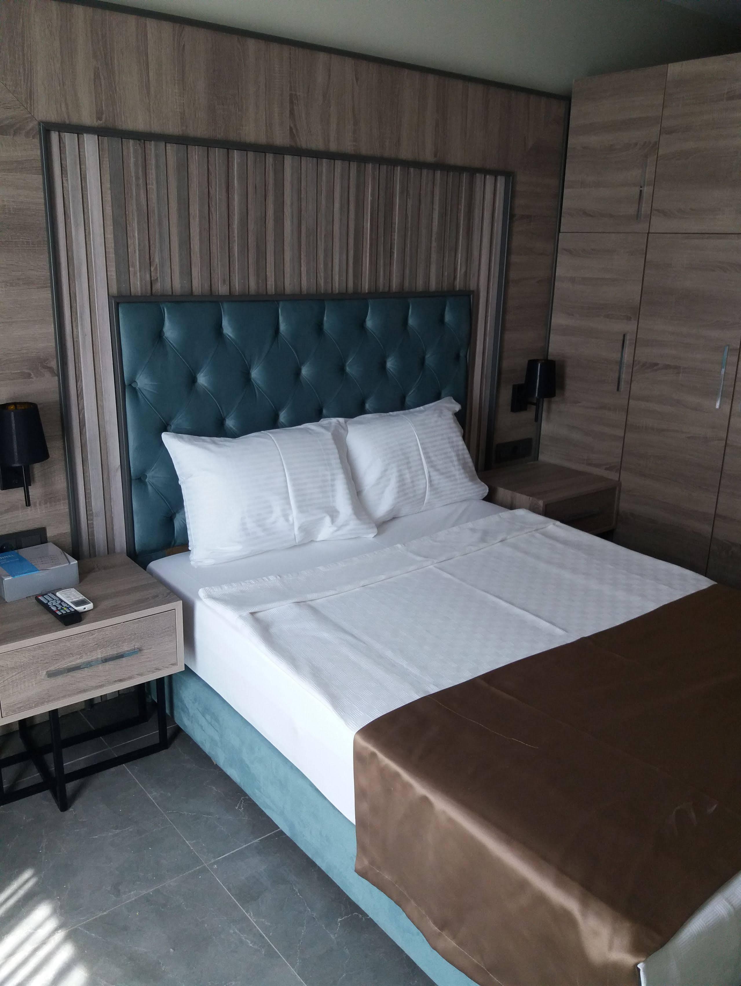 Rodinn Park Hotel Antalya Exterior photo